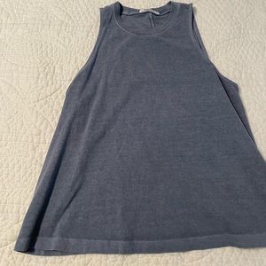 Vici muscle crop top!